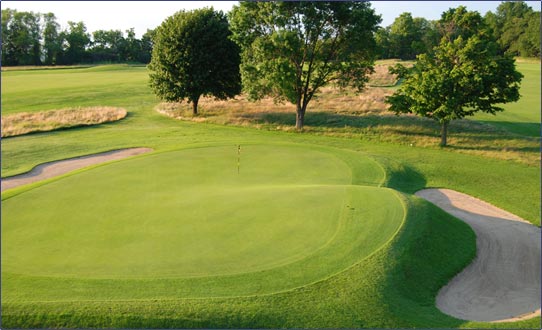 Take a Golf Vacation While Here at Angel Inn